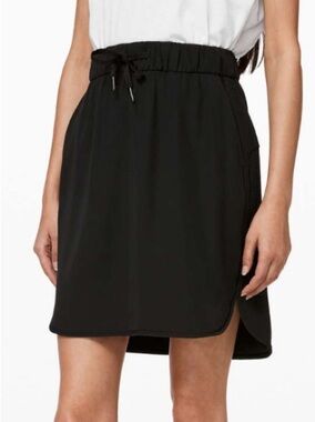 NWT Lululemon On The Fly Skirt